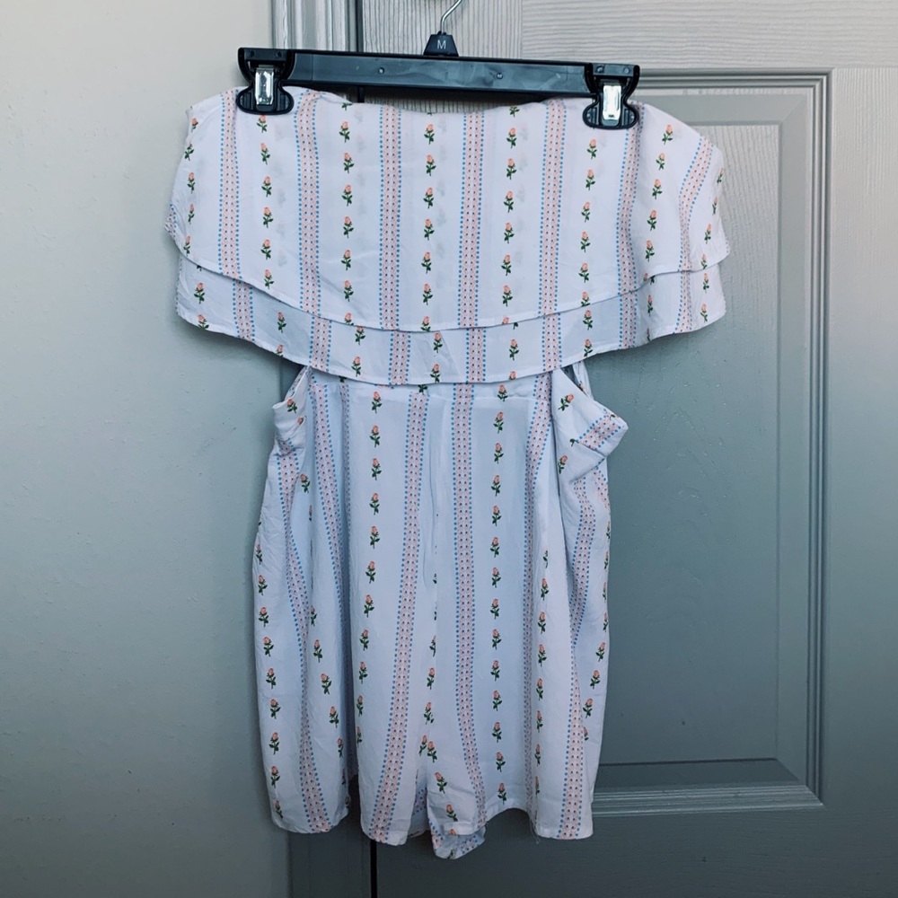 Gorgeous Halter Top Romper🌷✨